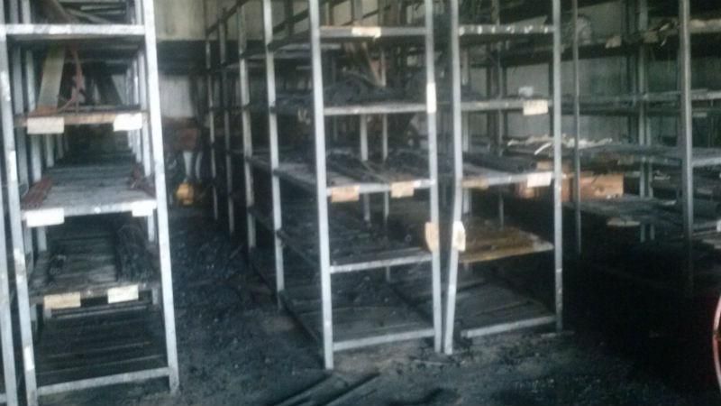 Серйозна пожежа у Вінниці: горів авіаремонтний завод Серйозна пожежа у Вінниці: горів авіаремонтний завод