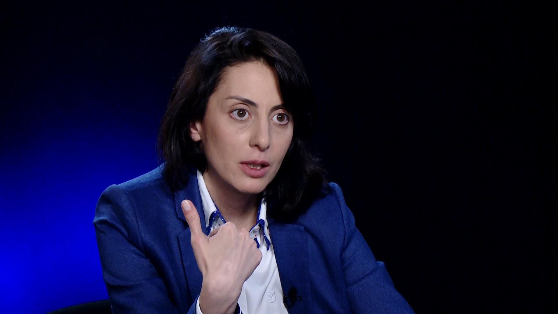 Деканоидзе хотят лишить украинского гражданства Деканоидзе хотят лишить украинского гражданства