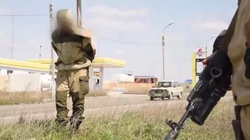 Місцеве населення на Донбасі вдається до самосуду над росіянами Місцеве населення на Донбасі вдається до самосуду над росіянами