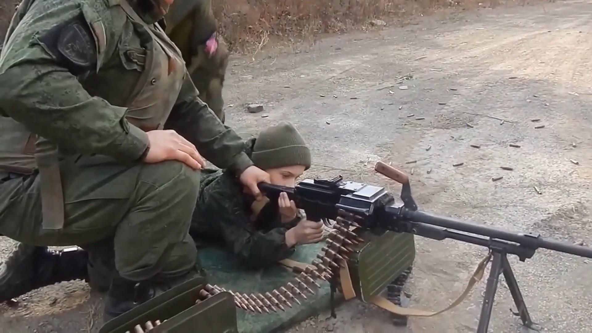 Боевики устроили конвейер по производству солдат из школьников