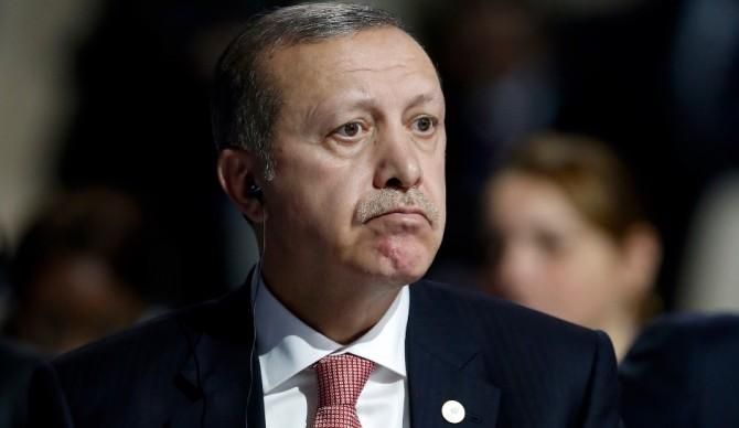 На митинге Эрдогана прогремел взрыв На митинге Эрдогана прогремел взрыв