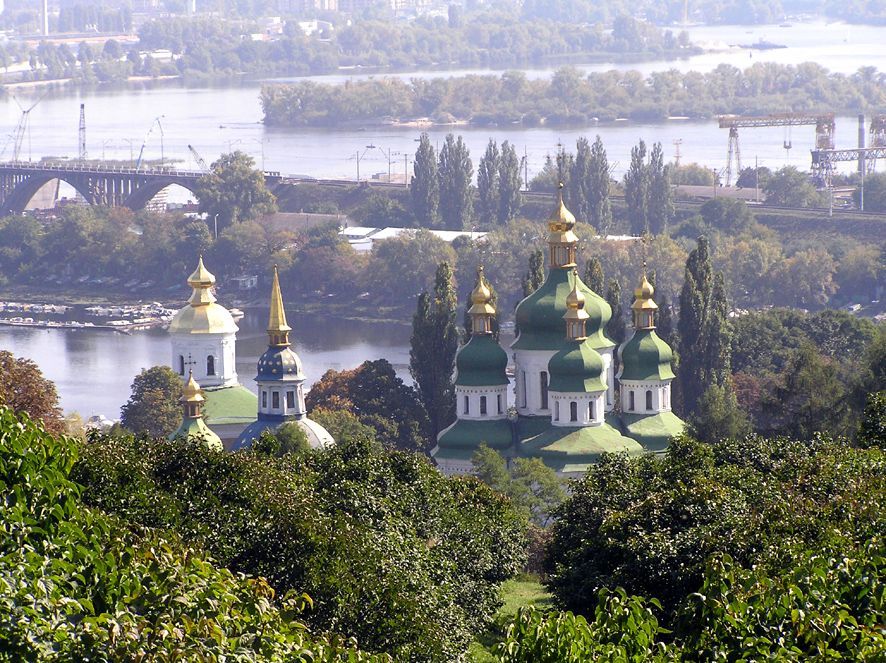 Праздничное богослужение Патриарха Киевского и всей Руси-Украины Филарета