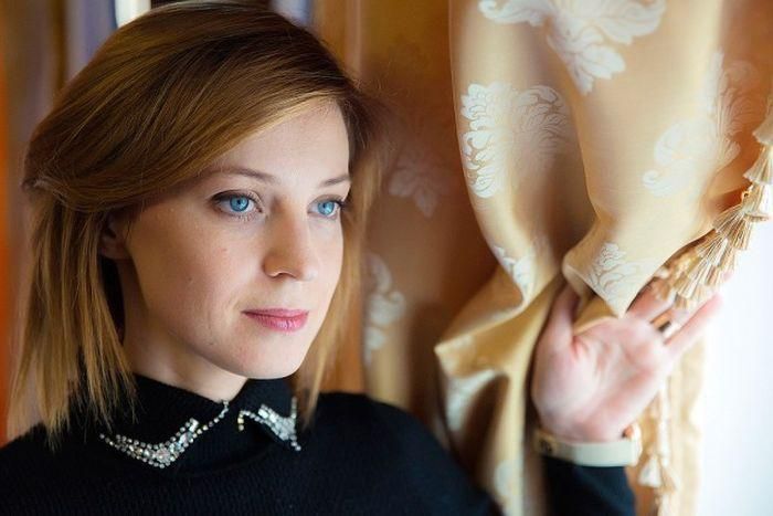 Прокурор "Няша" оседлала большой комбайн Прокурор "Няша" оседлала большой комбайн