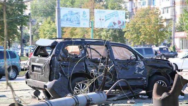 Місія ОБСЄ відвідала місце замаху на Плотницького та поділилась деталями Місія ОБСЄ відвідала місце замаху на Плотницького та поділилась деталями