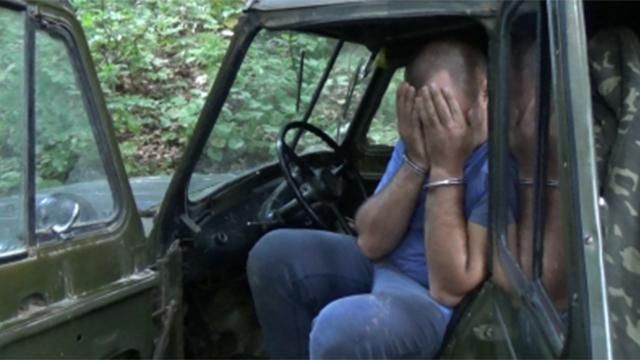 Пограничники со стрельбой задержали контрабандиста Пограничники со стрельбой задержали контрабандиста