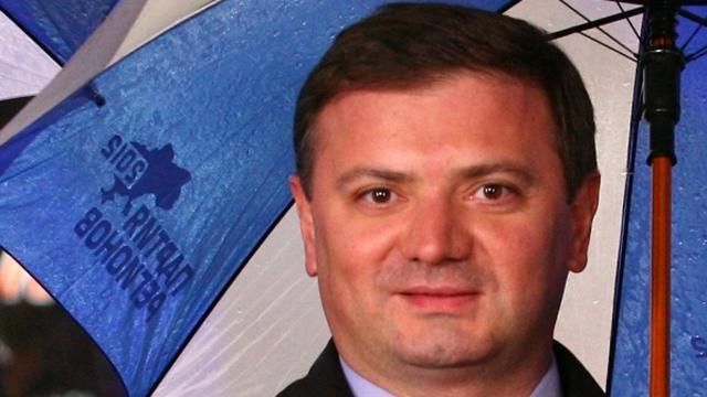 От "Нашей Украины" к коммунистам: как задержанный экс-регионал Медяник менял партии От "Нашей Украины" к коммунистам: как задержанный экс-регионал Медяник менял партии