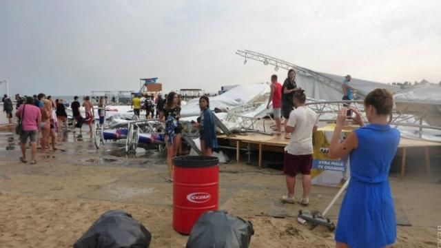 Жертвы непогоды в Одесской области: мужчину убила молния Жертвы непогоды в Одесской области: мужчину убила молния