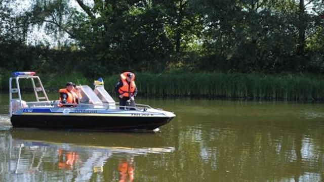 Теперь и на воде: полиция пересаживается на лодки Теперь и на воде: полиция пересаживается на лодки