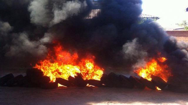 Розенко отреагировал на подожженные шины у дома его мамы Розенко отреагировал на подожженные шины у дома его мамы