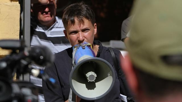 Конспирология и личная трагедия: психиатр описал политическое будущее Савченко Конспирология и личная трагедия: психиатр описал политическое будущее Савченко