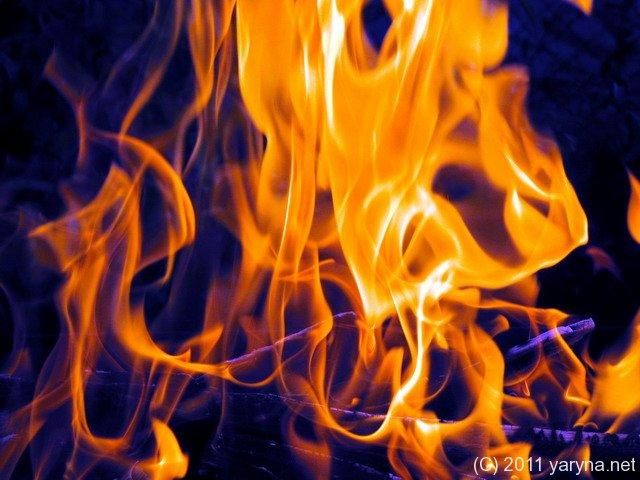 Пожар в Одессе: пламя видно с моря Пожар в Одессе: пламя видно с моря