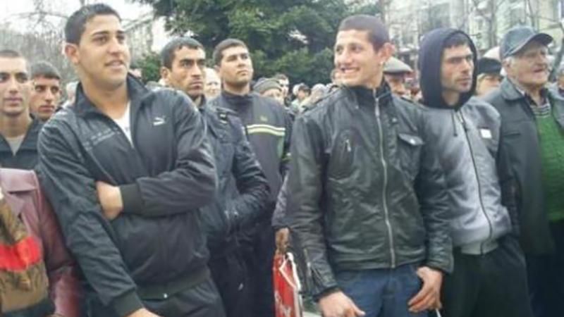 Цыгане устроили массовое побоище в центре Кременчуга Цыгане устроили массовое побоище в центре Кременчуга