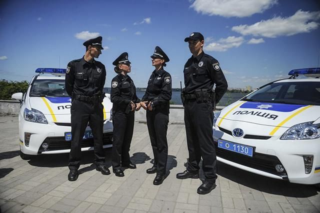 У поліції попередили, що масово зупинятимуть автомобілі