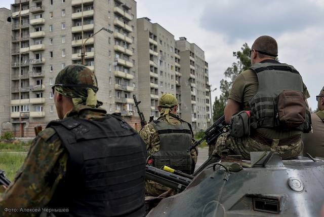 ЗСУ приведені у найвищу бойову готовність на Луганщині