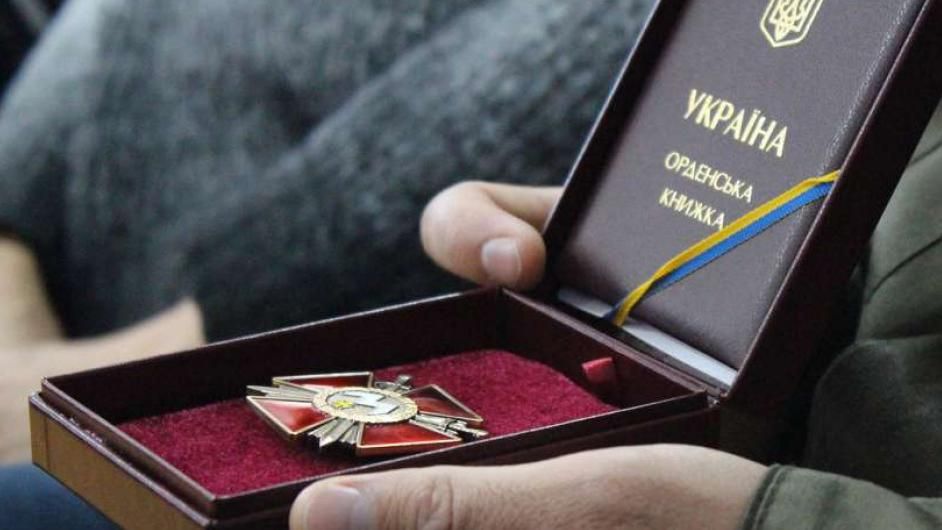 Военные из зоны АТО получили государственные награды Военные из зоны АТО получили государственные награды