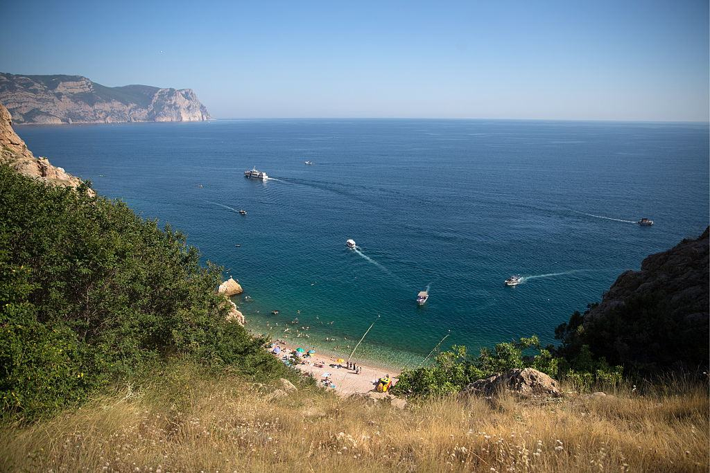 Эксперт развенчал информацию о "притоке" украинских туристов в Крым