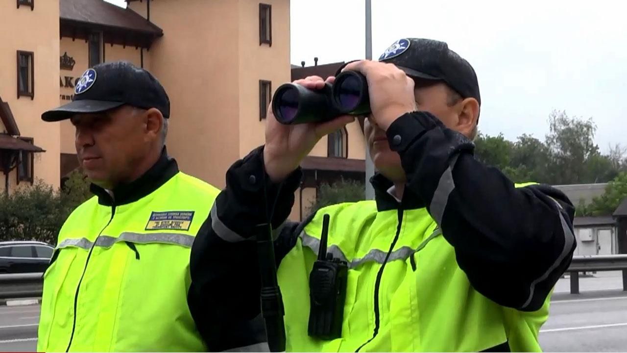 Киев может собрать более 100 миллиардов, штрафуя перегруженные фуры, — Мининфраструктуры Киев может собрать более 100 миллиардов, штрафуя перегруженные фуры, — Мининфраструктуры