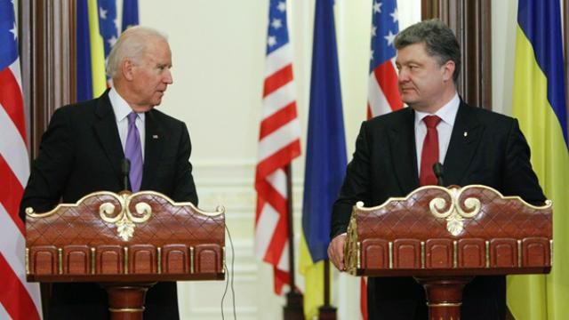 США призвали Порошенко не обострять ситуацию с Россией, – заявление Белого дома
