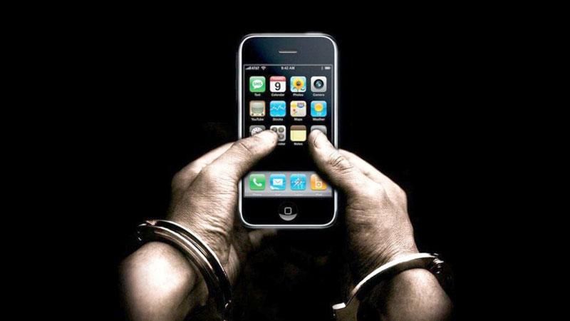 Дівчина підступно видурила 70 тисяч гривень по SMS
Дівчина підступно видурила 70 тисяч гривень по SMS