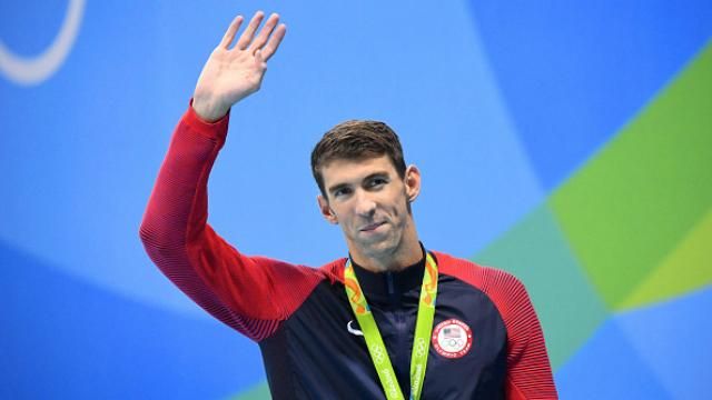 Конец эпохи: Фелпс неожиданно проиграл фанату и решил завершить карьеру Конец эпохи: Фелпс неожиданно проиграл фанату и решил завершить карьеру