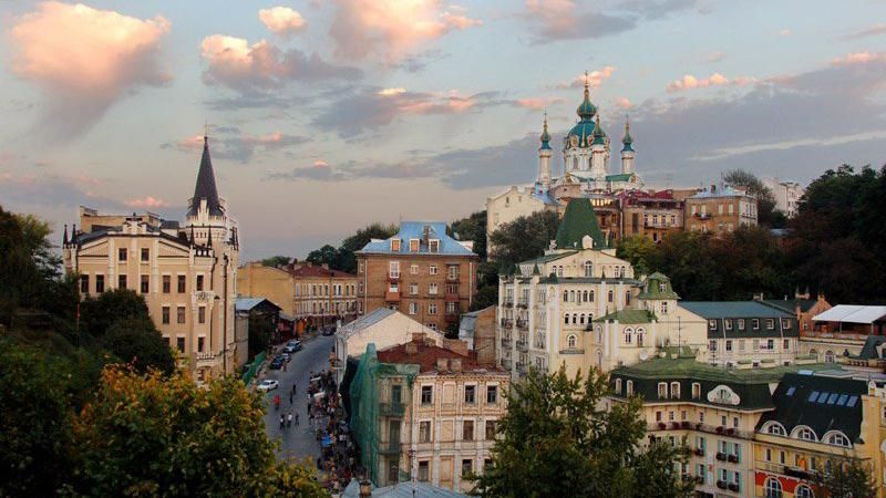 Росіянка з луганцями здійснила низку махінацій з нерухомістю на Подолі Росіянка з луганцями здійснила низку махінацій з нерухомістю на Подолі