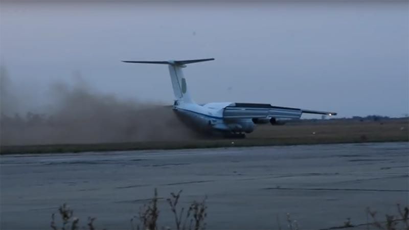 Есть чем гордиться: зажигательное видео учений украинской авиации