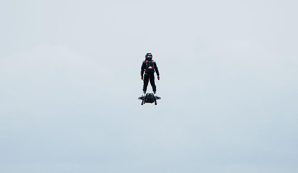 Солдат пересадят на летающие доски