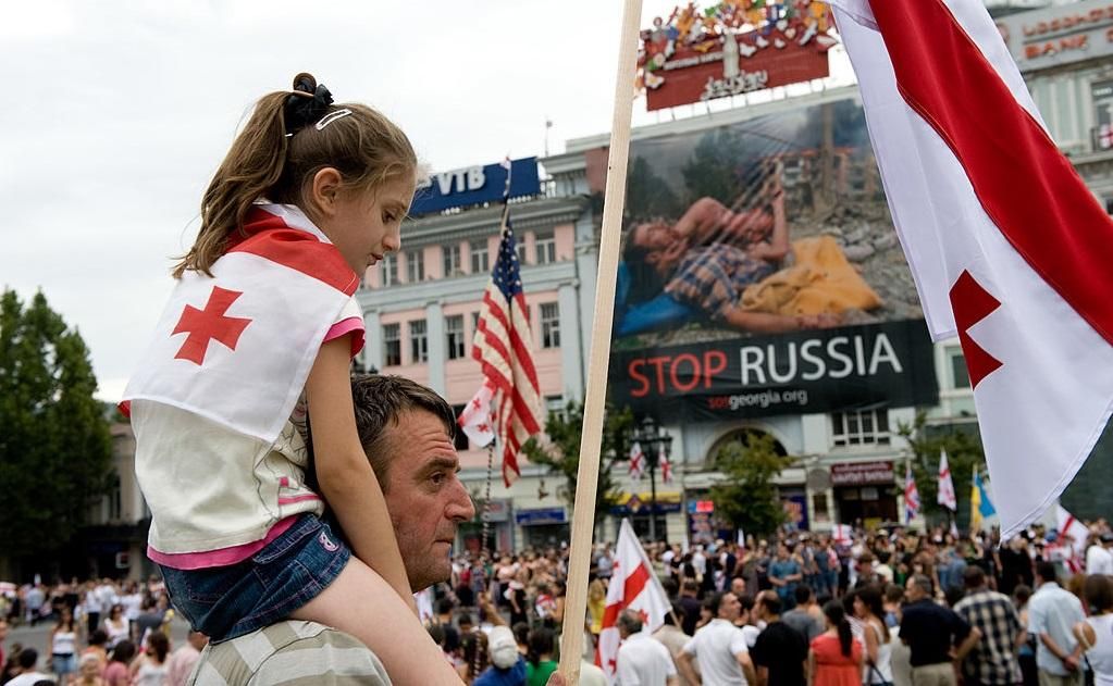 В Грузии разгорелся громкий скандал вокруг пророссийской партии В Грузии разгорелся громкий скандал вокруг пророссийской партии