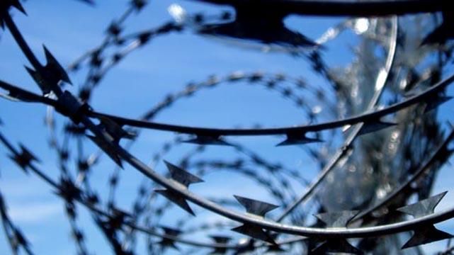 Заключенные устроили бунт в одесской колонии Заключенные устроили бунт в одесской колонии