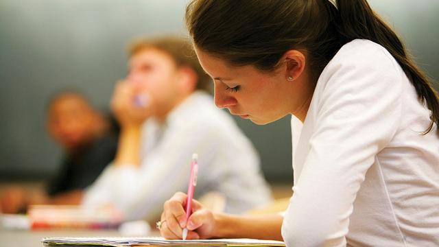 Большинство выпускников знают украинский язык на высоком уровне