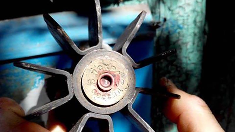 Військові показали "сувеніри" від Путіна на Донбасі Військові показали "сувеніри" від Путіна на Донбасі