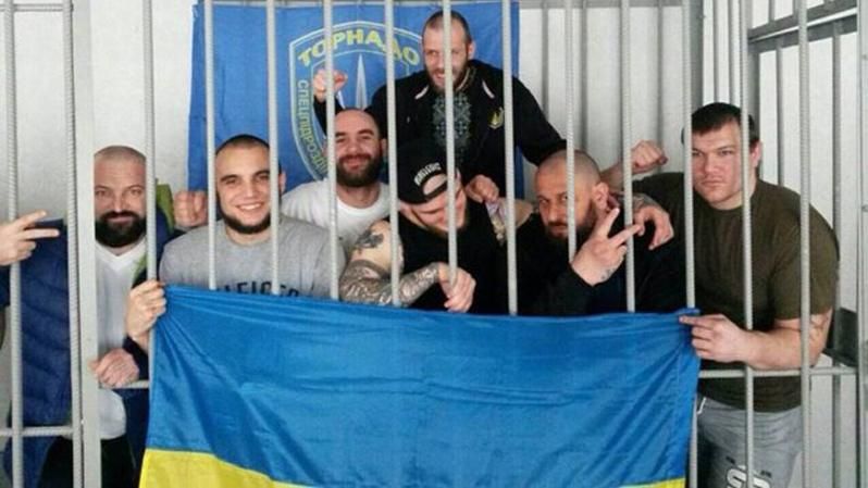 За фактом побиття "торнадівців" відкрили справу За фактом побиття "торнадівців" відкрили справу
