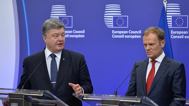 Туск і Порошенко обговорили провокації в Криму Туск і Порошенко обговорили провокації в Криму