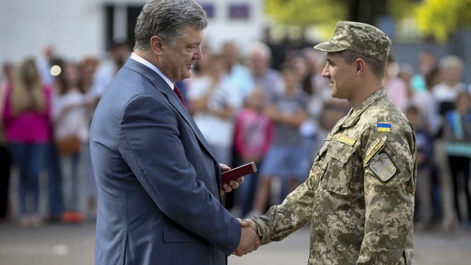 За що військові льотчики отримали державні нагороди: історії героїв За що військові льотчики отримали державні нагороди: історії героїв