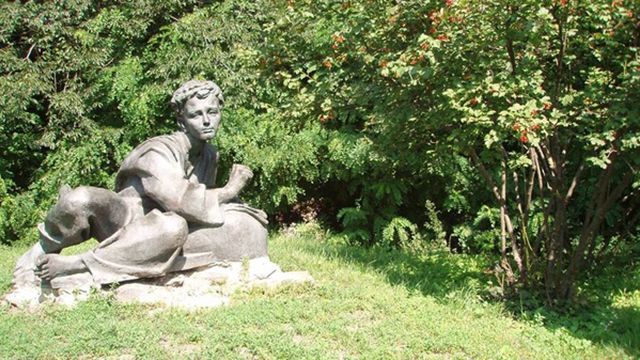 Пам’ятник Шевченку вкрали на Черкащині - 19 серпня 2016 - Телеканал новин 24