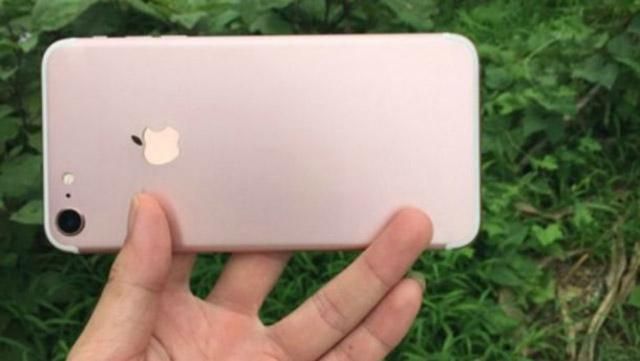 Apple хочет значительно улучшить характеристики нового iPhone Apple хочет значительно улучшить характеристики нового iPhone