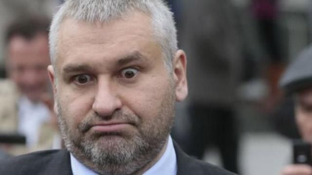 Экс-адвокат Савченко не может выехать из России из-за пианино Экс-адвокат Савченко не может выехать из России из-за пианино