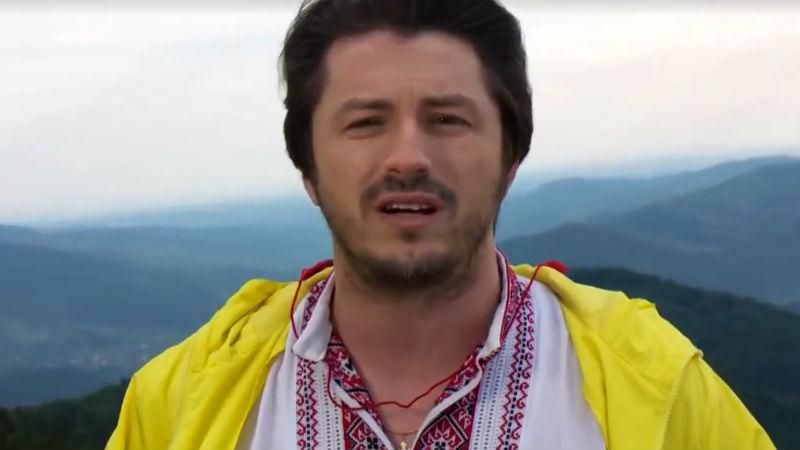 Проймає до сліз. Притула вразив зворушливим привітанням до Дня Незалежності Проймає до сліз. Притула вразив зворушливим привітанням до Дня Незалежності