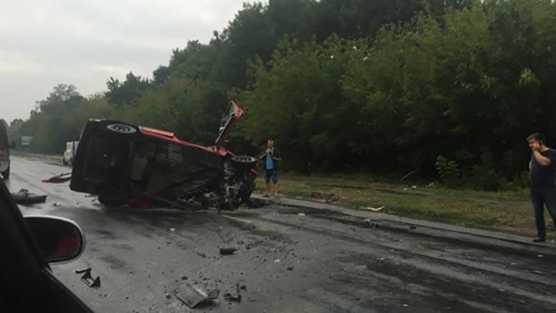 Страшное ДТП возле Тернополя: опубликованы фото изувеченных авто Страшное ДТП возле Тернополя: опубликованы фото изувеченных авто