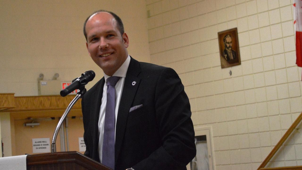 В диаспоре рассказали, сколько денег отправили в Украину В диаспоре рассказали, сколько денег отправили в Украину