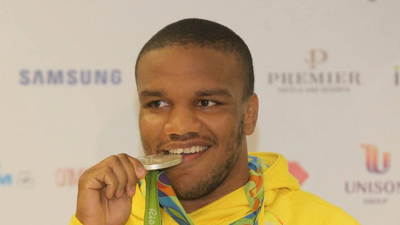 Украинцы встретили Беленюка как настоящего чемпиона Украинцы встретили Беленюка как настоящего чемпиона