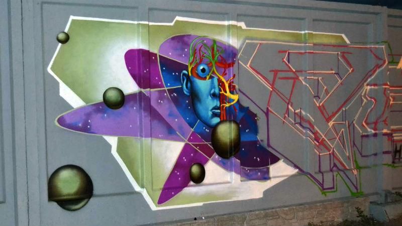 Художники представили серію яскравих графіті в Харкові: з'явились фото 