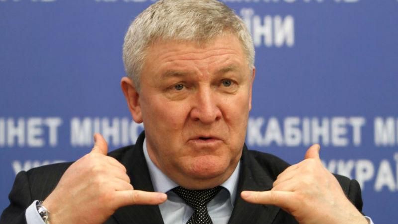 Бывшего министра обороны вызвали на допрос в ГПУ Бывшего министра обороны вызвали на допрос в ГПУ