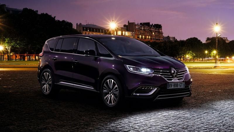 Тест-драйв бюджетного сімейного авто: чи впорається Renault Espace з українськими дорогами