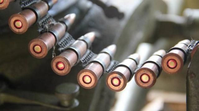 В Авдіївці триває бій, – депутат В Авдіївці триває бій, – депутат