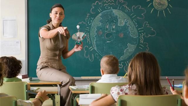 Проблем з кількістю вчителів у селах нема, проблеми є з якістю, – заступник міністра Проблем з кількістю вчителів у селах нема, проблеми є з якістю, – заступник міністра