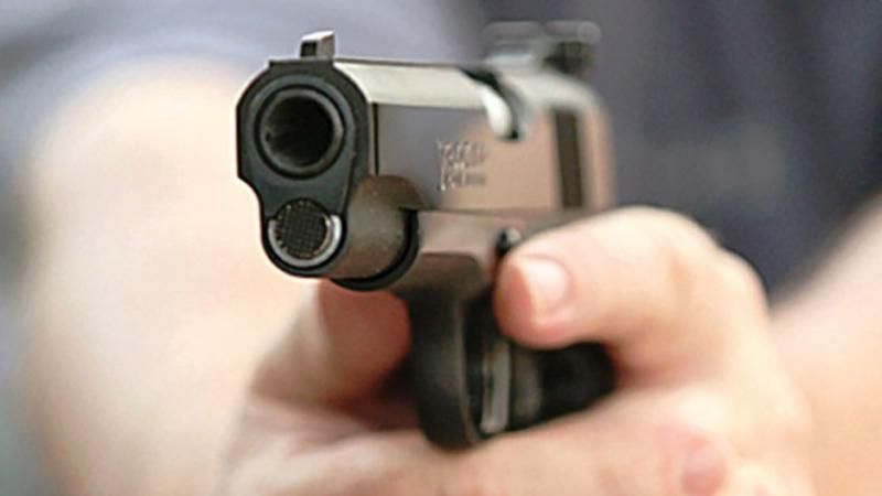 Родной дядя подстрелил племянника в Житомирской области Родной дядя подстрелил племянника в Житомирской области