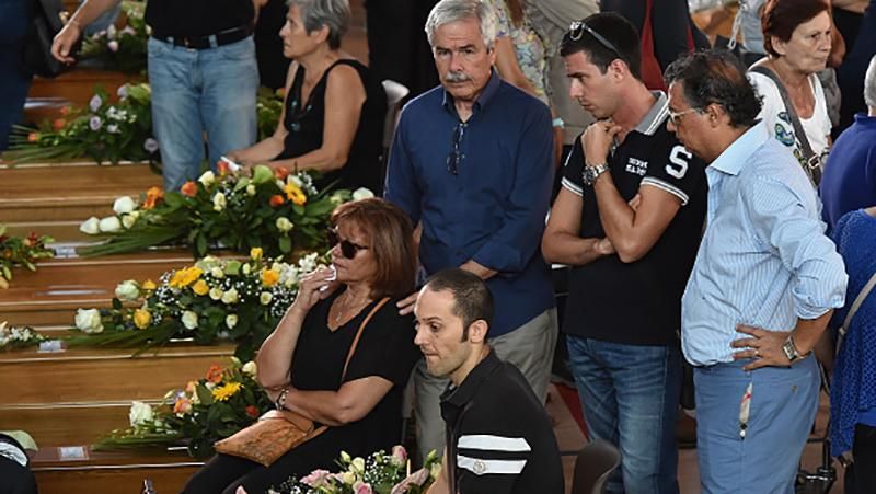 Стало известно, жизнь скольких иностранцев забрало землетрясение в Италии Стало известно, жизнь скольких иностранцев забрало землетрясение в Италии