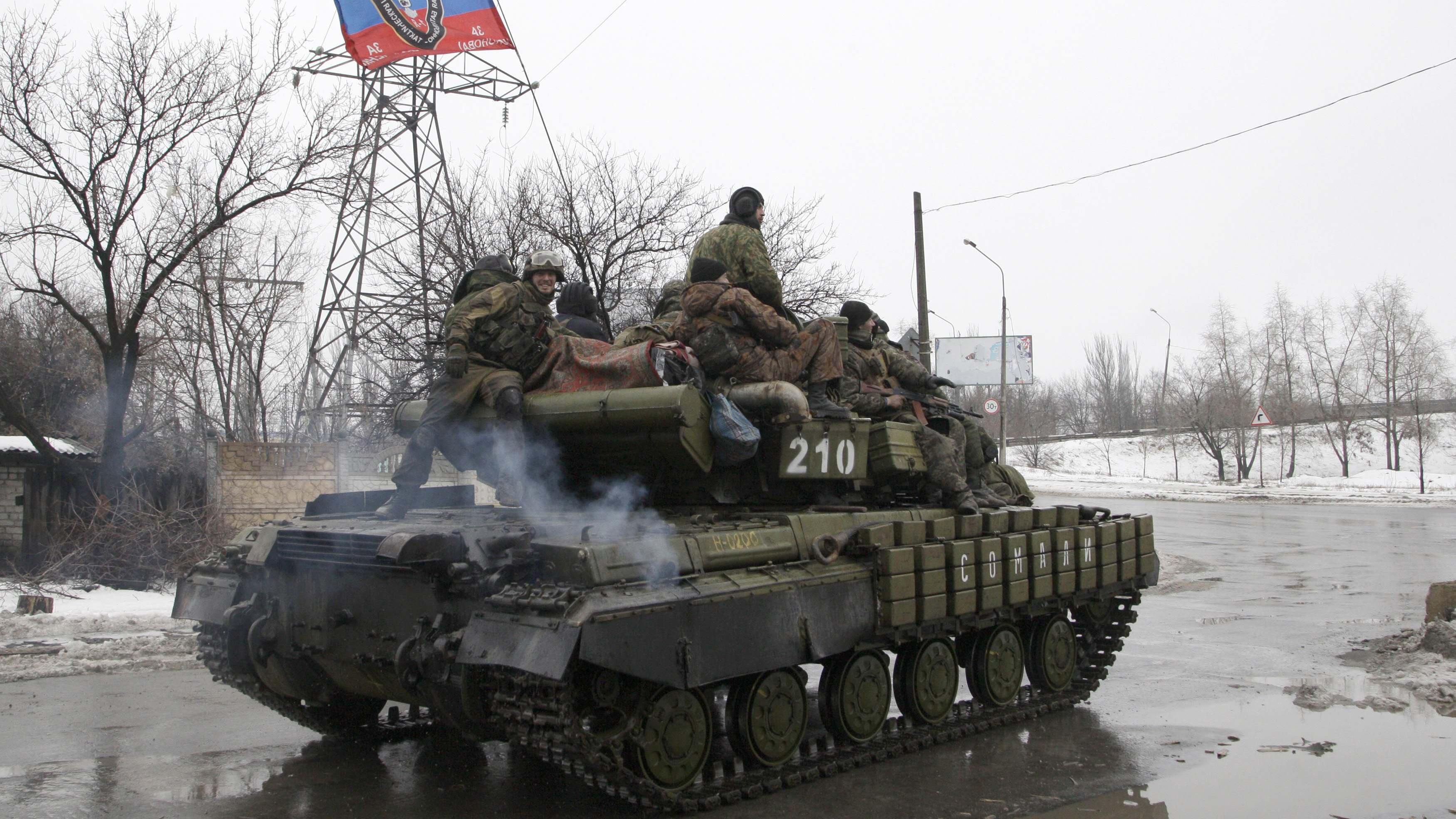 Террористы на Донбассе обнаглели: пошли в ход БМП и мины