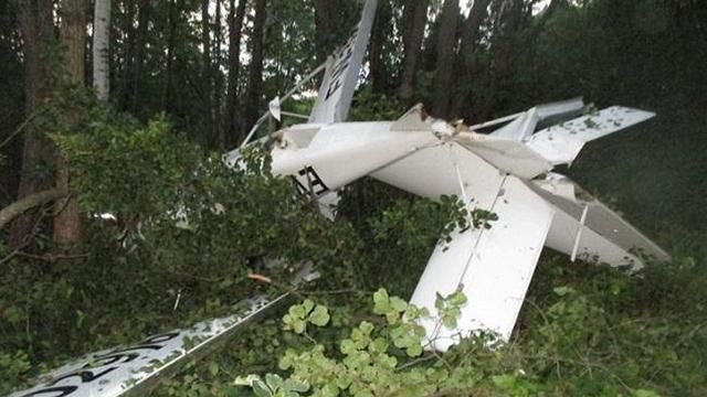 Легкомоторний літак впав у Білорусі: є жертви 